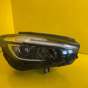 Far Dreapta Mercedes W247 Full LED