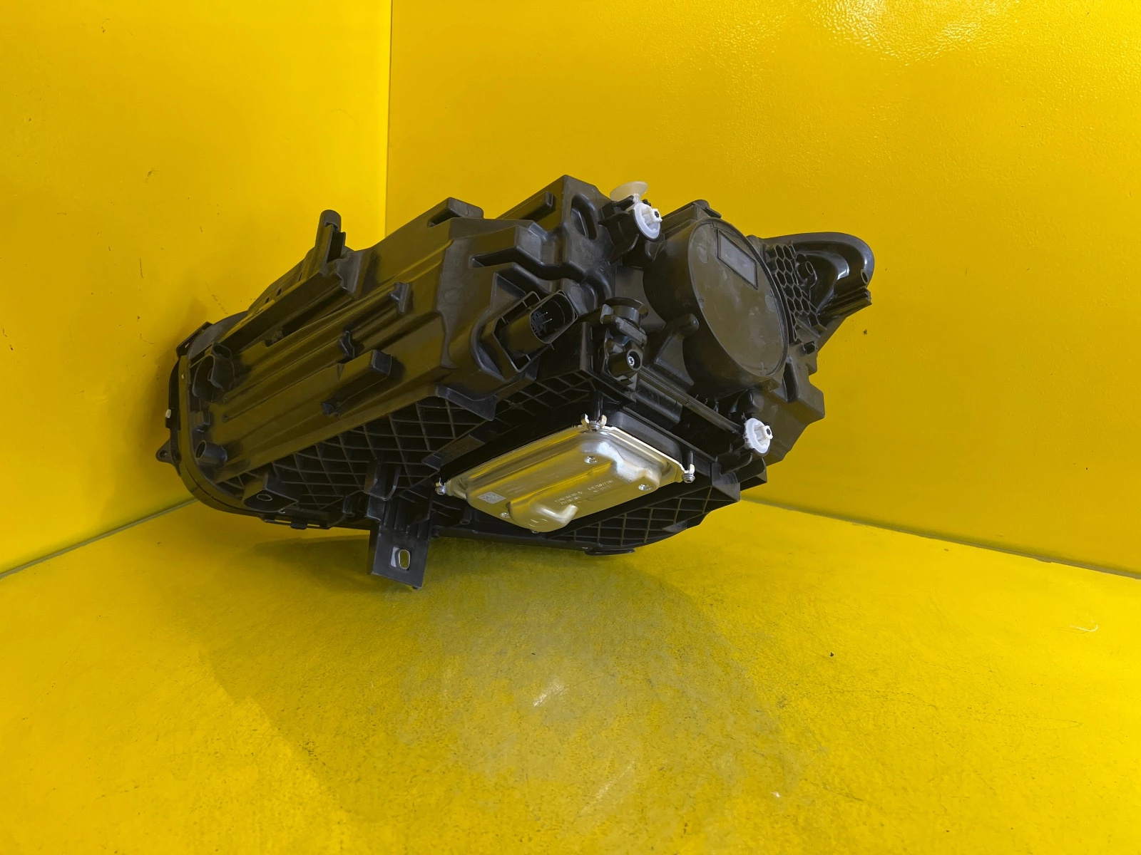 Far dreapta Full LED OEM 18489 - Image 3