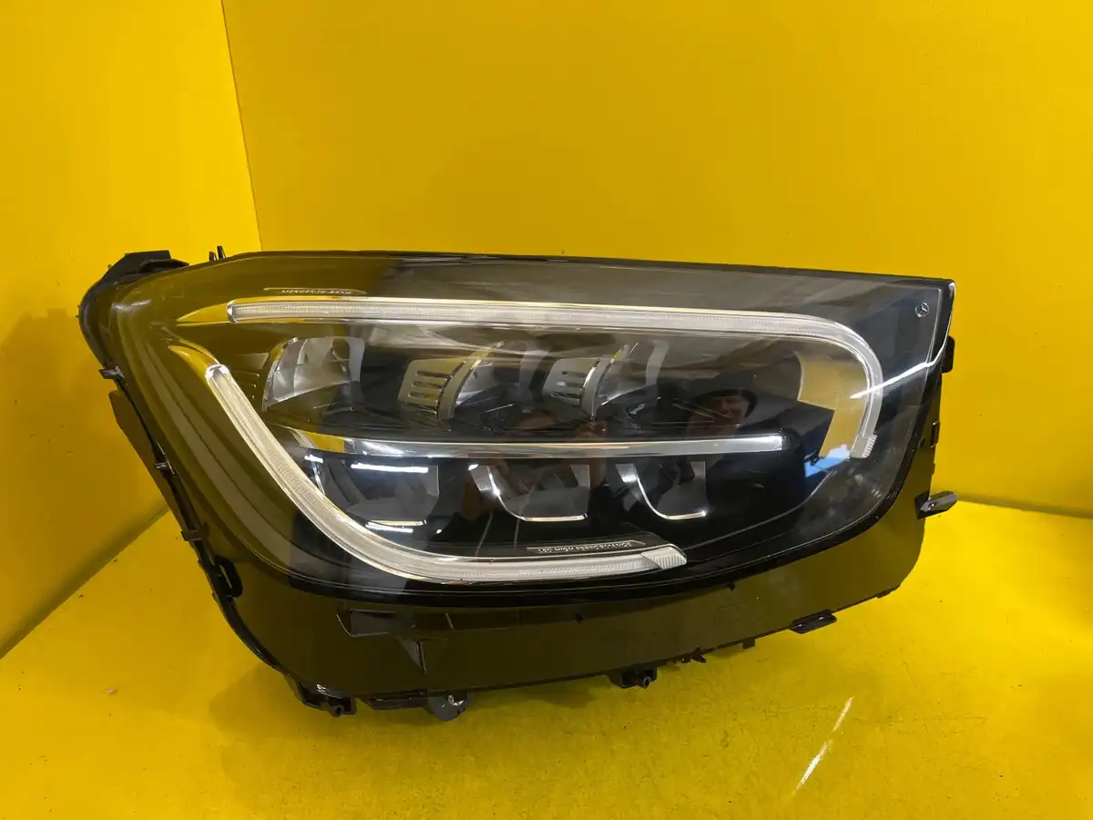 Far Dreapta Mercedes GLC W253 Lift Full LED
