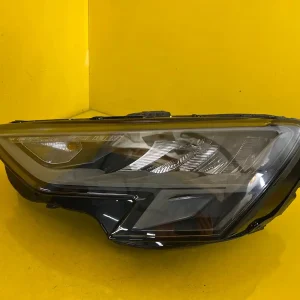 Far Stanga Audi A3 Full LED