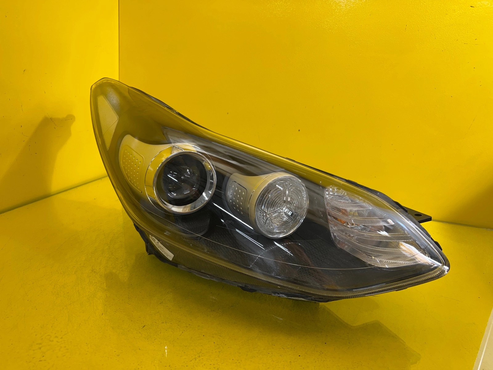 Far Dreapta Kia Sportage Iv 92102 F1010 LED