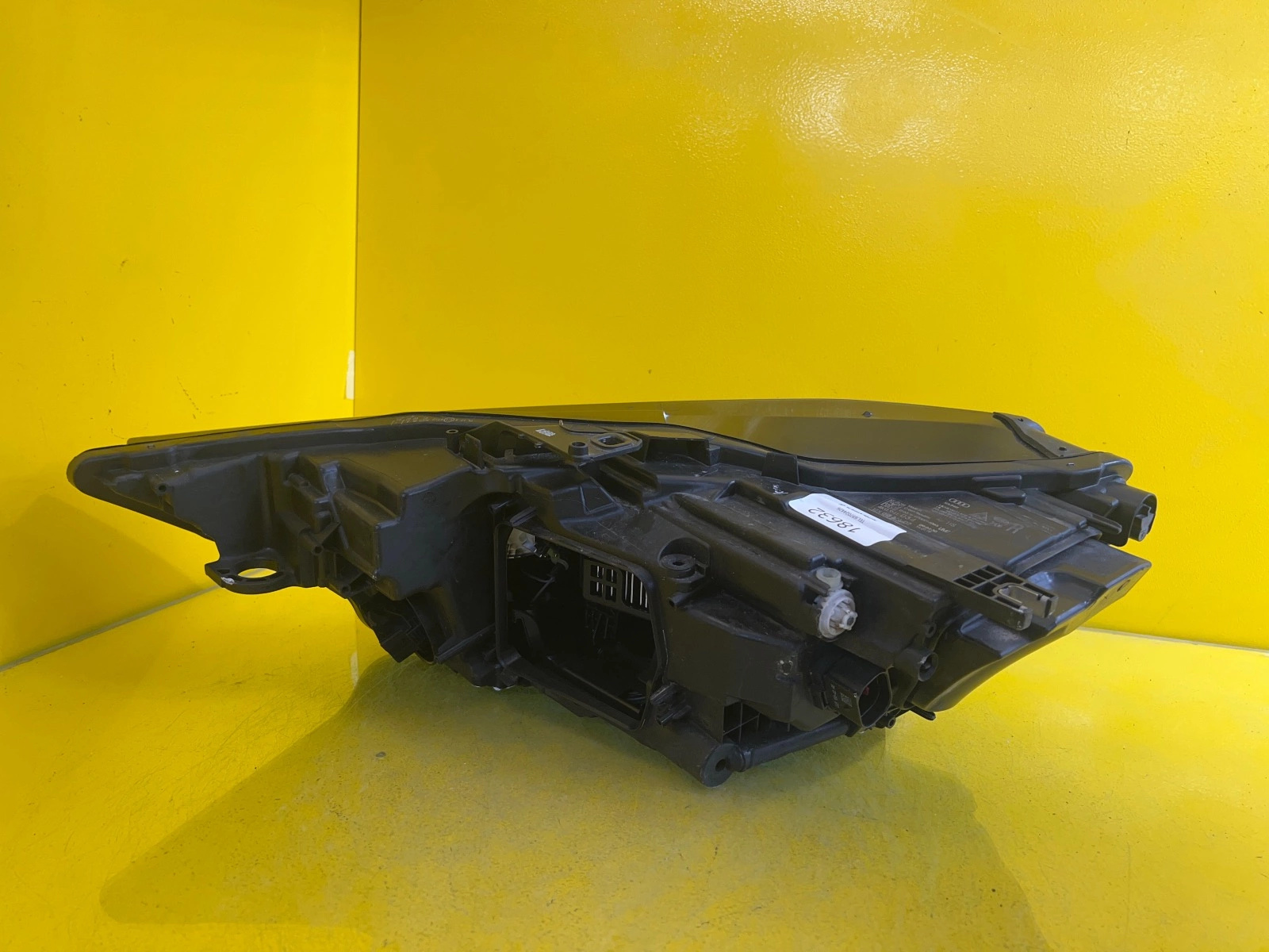 Far dreapta Full LED OEM 18632 - Image 3