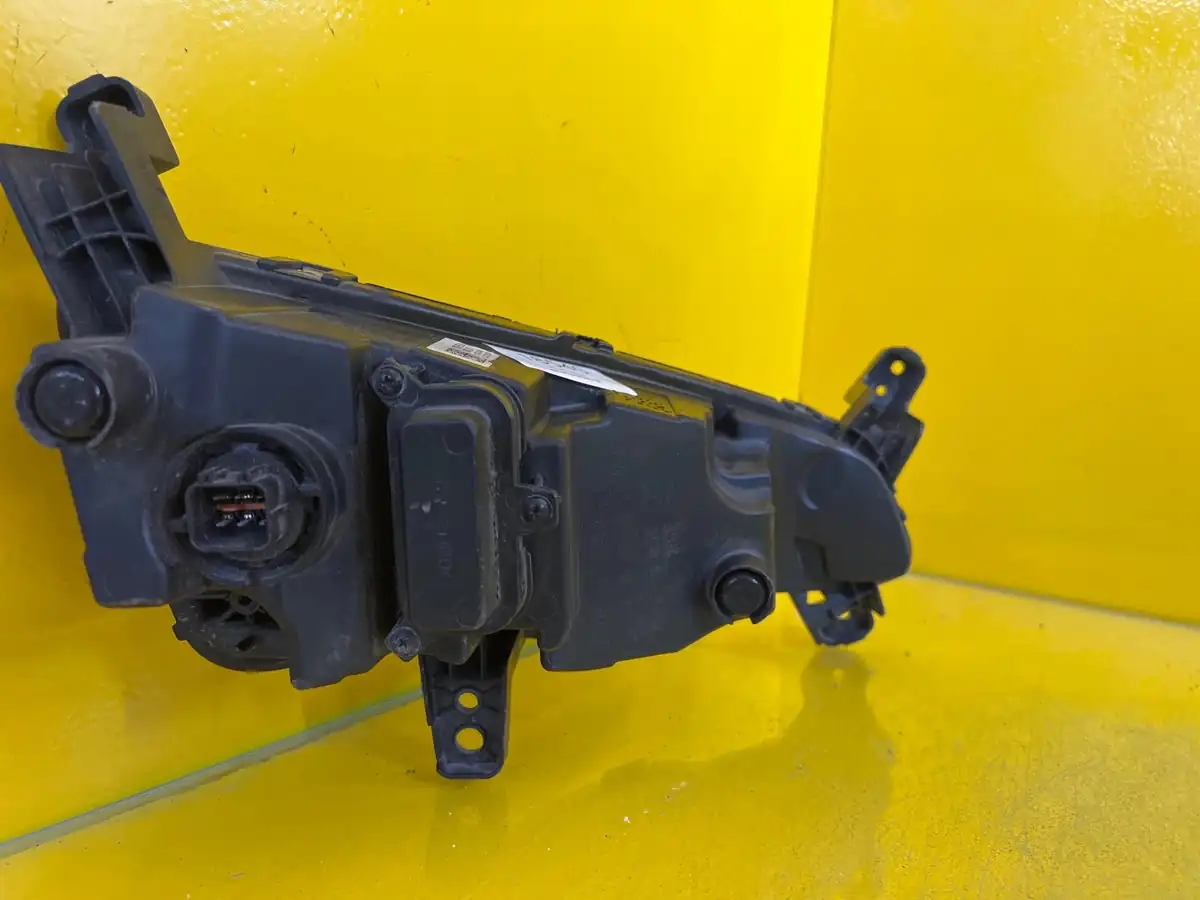 Far Hyundai I30 III Lift Halogen