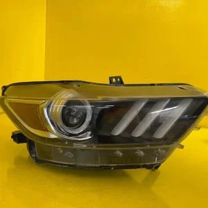 Far Dreapta Ford Mustang 14 17 Xenon