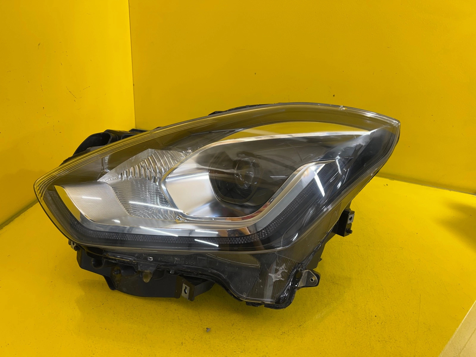 Far Suzuki Swift MK8 VIII 17- Full LED