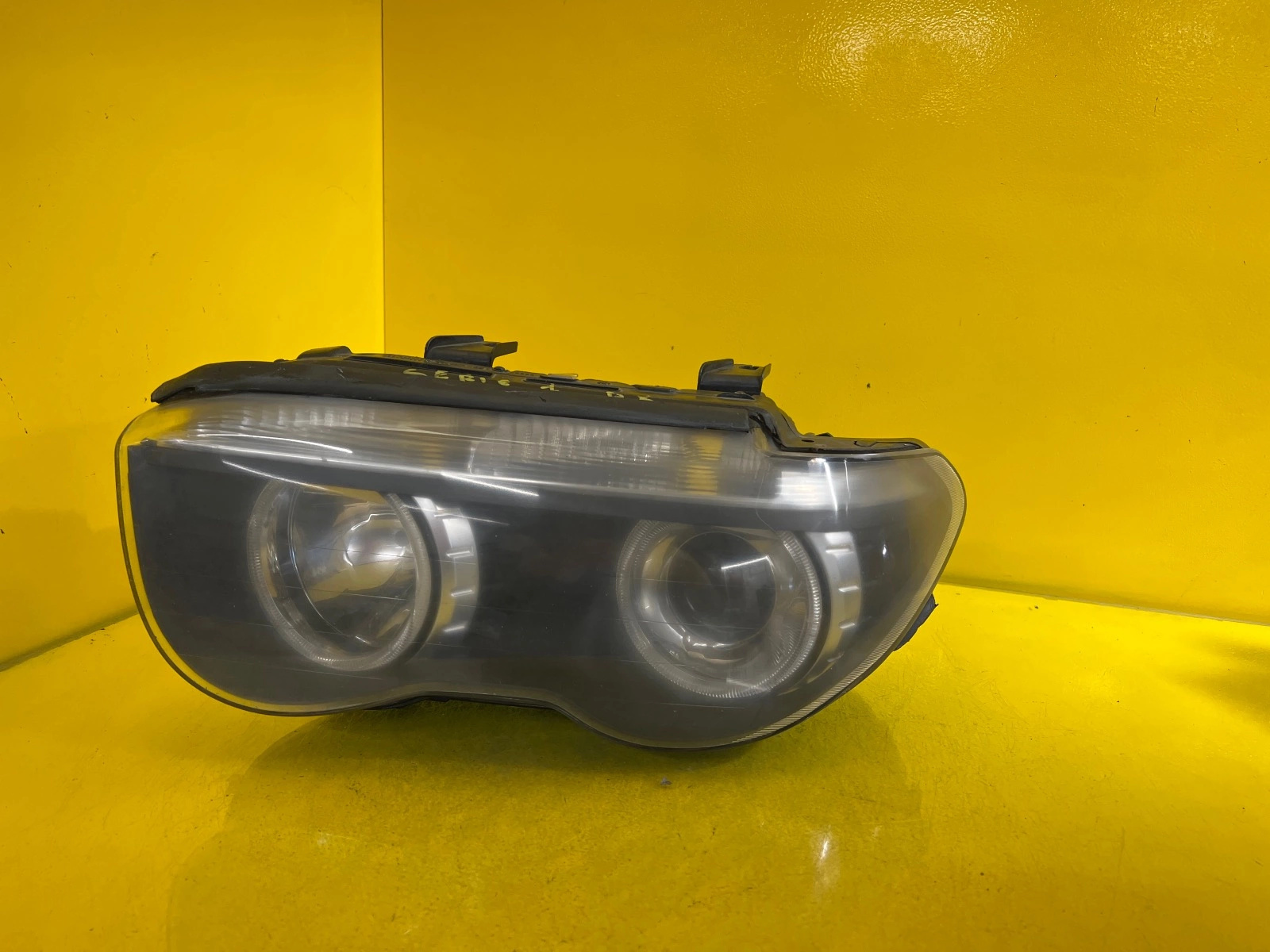 Far stânga Bi-Xenon BMW Seria 7 E65 2001-2004 OEM 17397