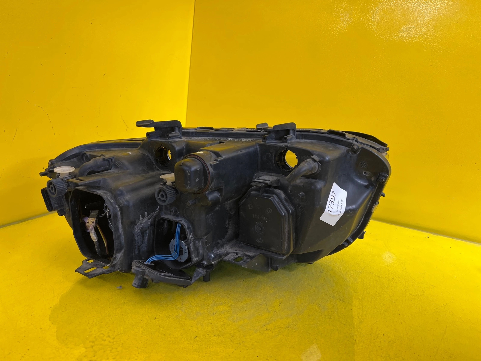Far stânga Bi-Xenon BMW Seria 7 E65 2001-2004 OEM 17397 - Image 2