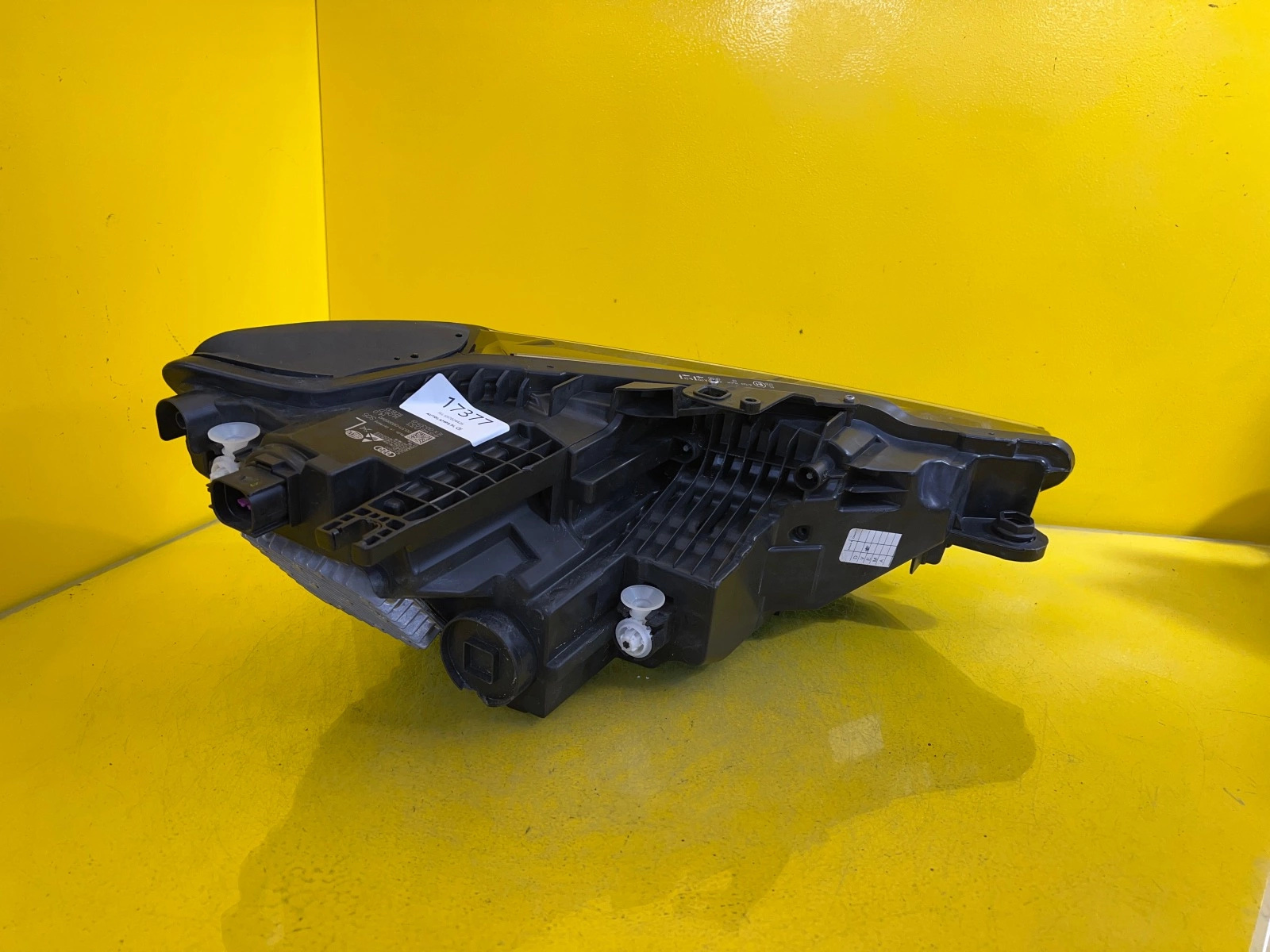 Far stânga Full LED OEM 17377 - Image 3