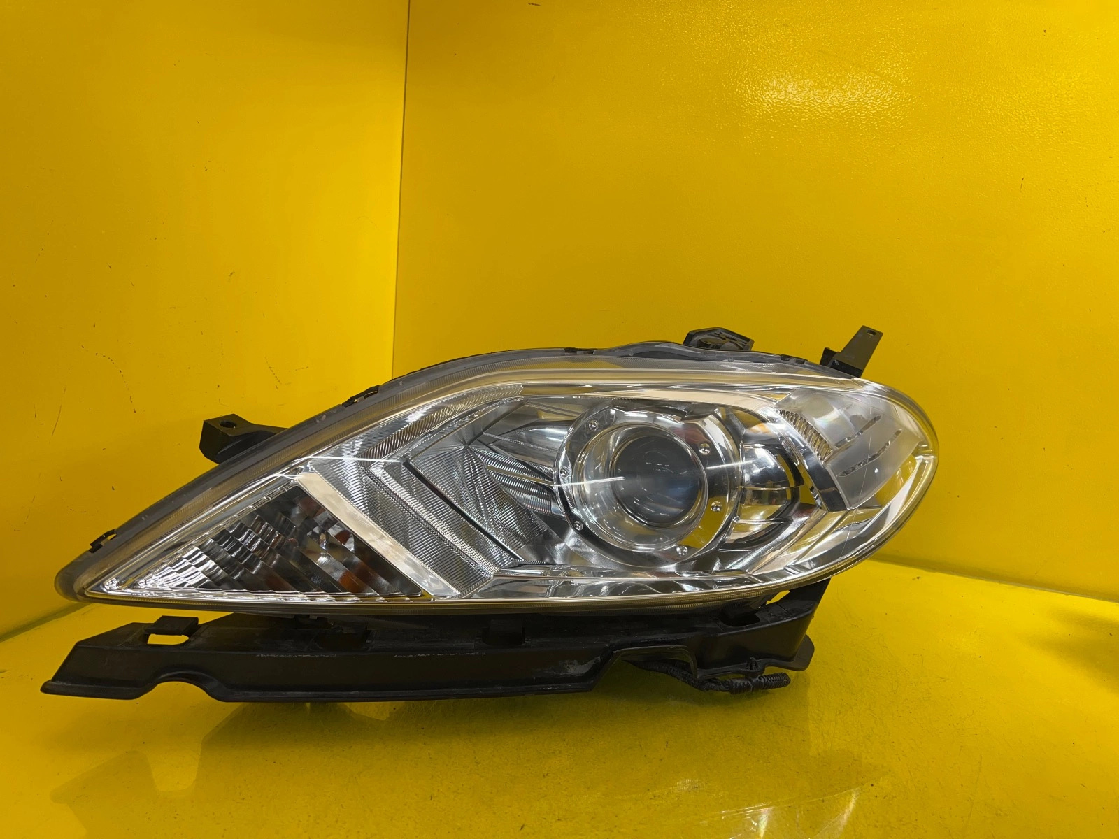 Far Honda Frv Fr-V Xenon
