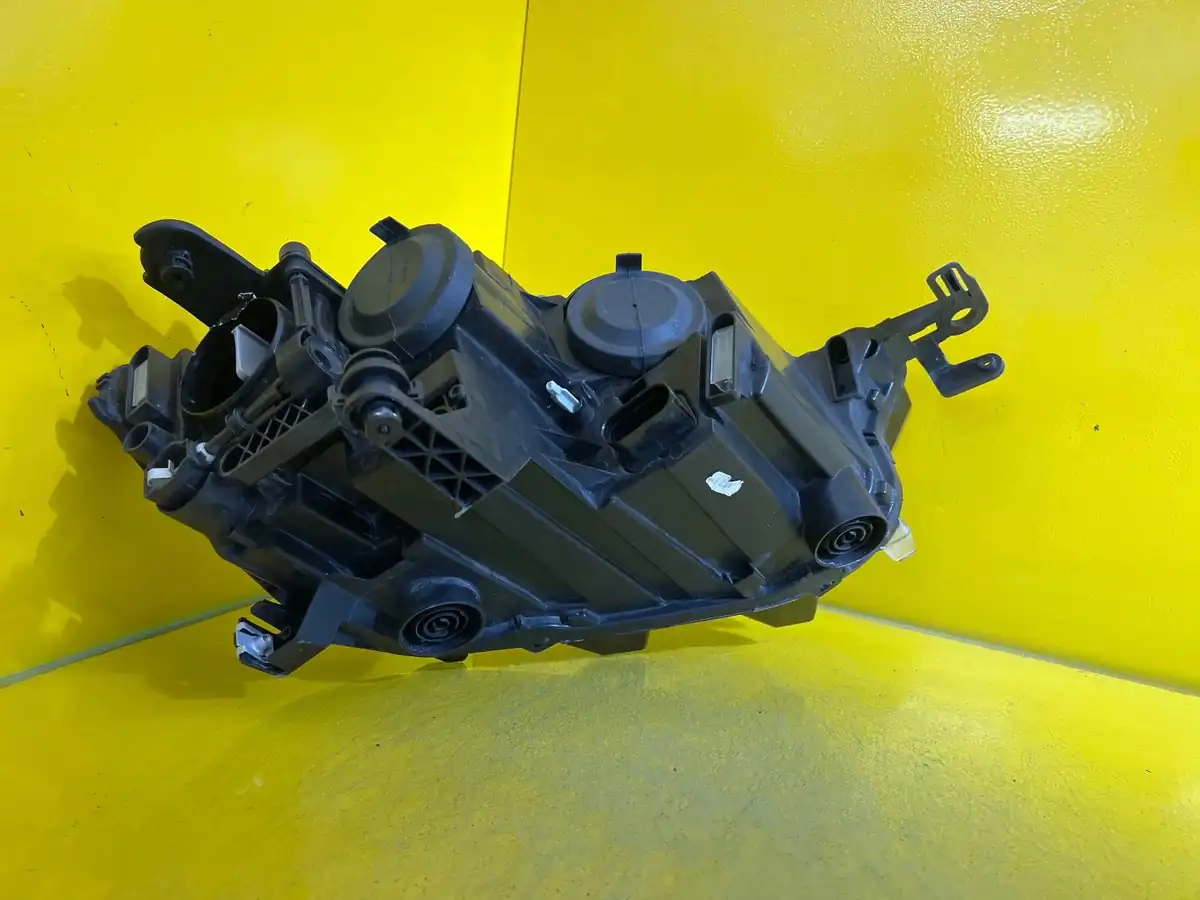Far Stanga Volkswagen Roc 2Gab