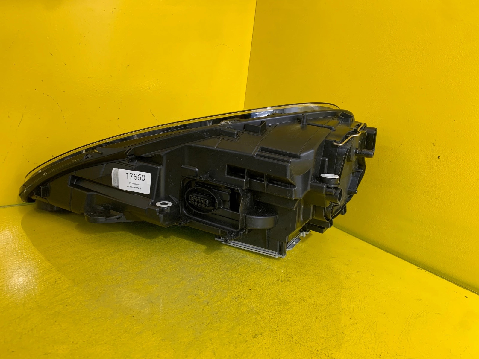 Far dreapta Full LED Facelift OEM 17660 - Image 3