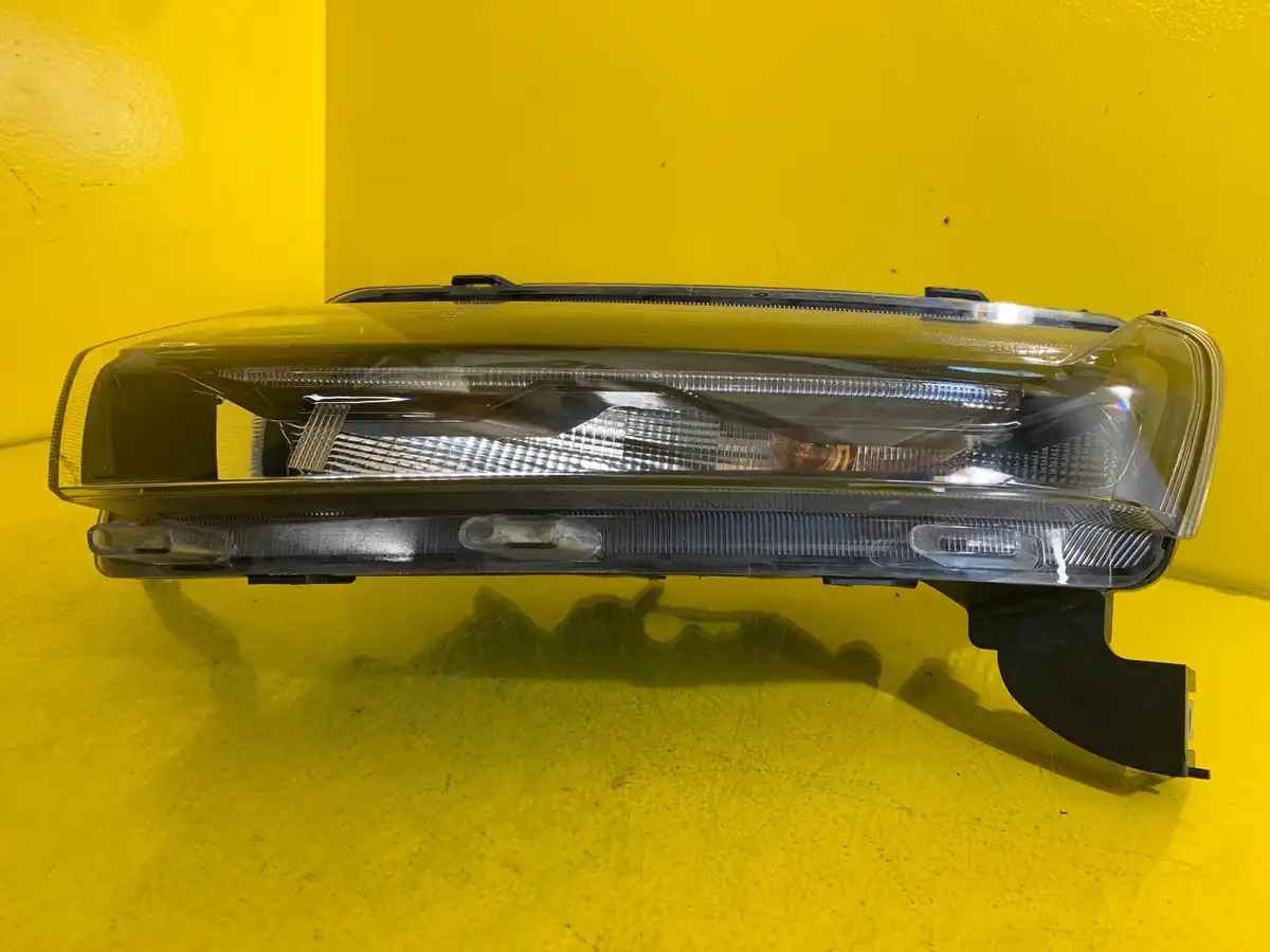 Far Dacia Spring 21-