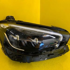 Far dreapta Full LED  Facelift OEM 17553