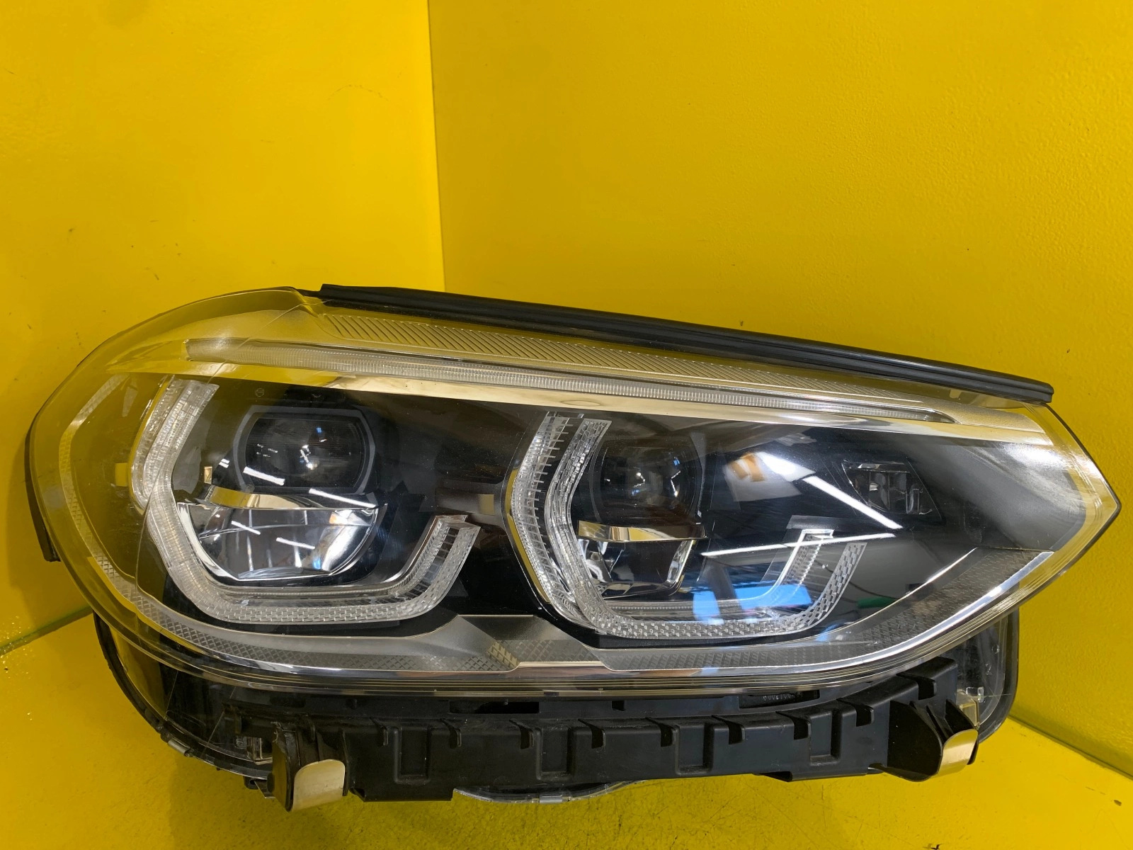 Far dreapta Full LED BMW X3 G01 OEM 8739654-09