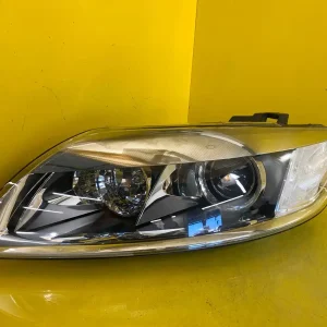 Far Stanga Audi Q7 Bixenon