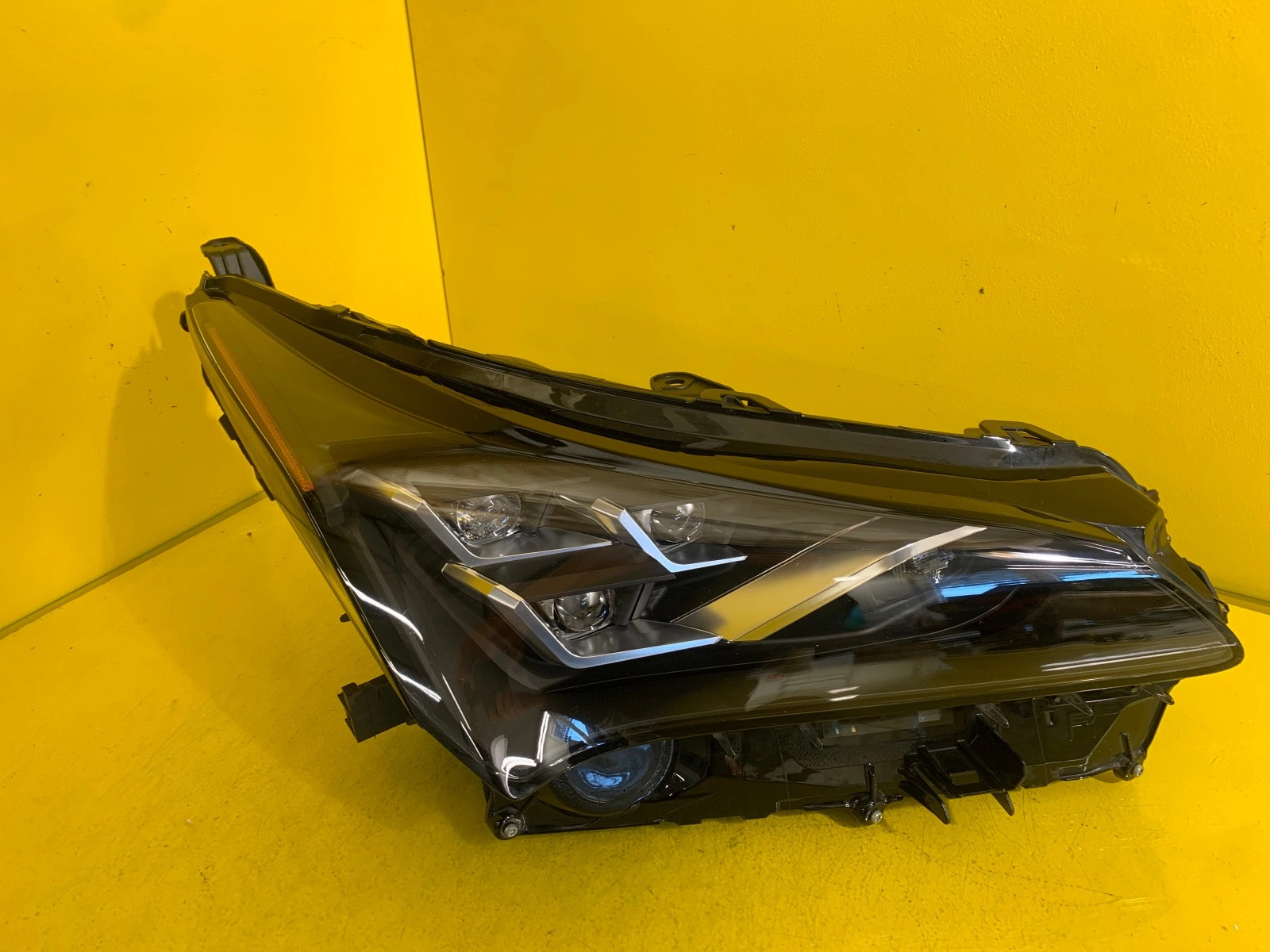 Far Dreapta Lexus Nx Nx300h Lift LED