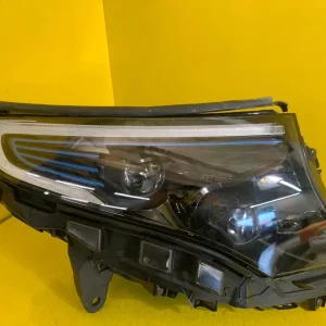 Far Dreapta Mercedes EQC 293 LED