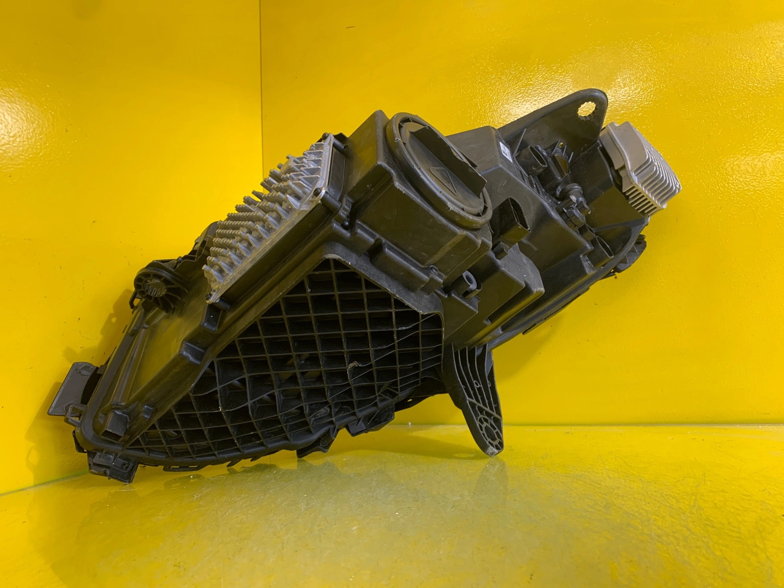 Far dreapta Full LED OEM 18907 - Image 5
