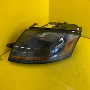 Far Audi Tt 8n Xenon