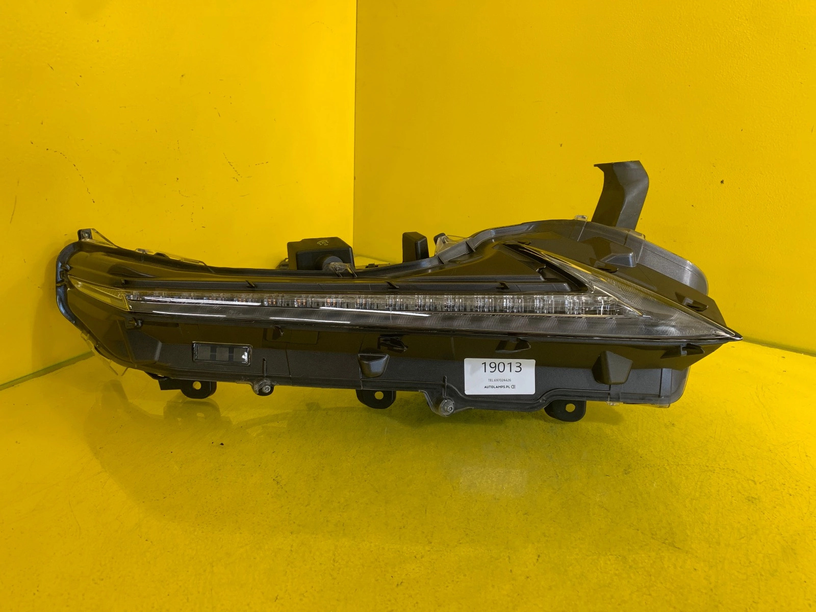 Far Dreapta Lexus Drl Nx 300H Lift LED