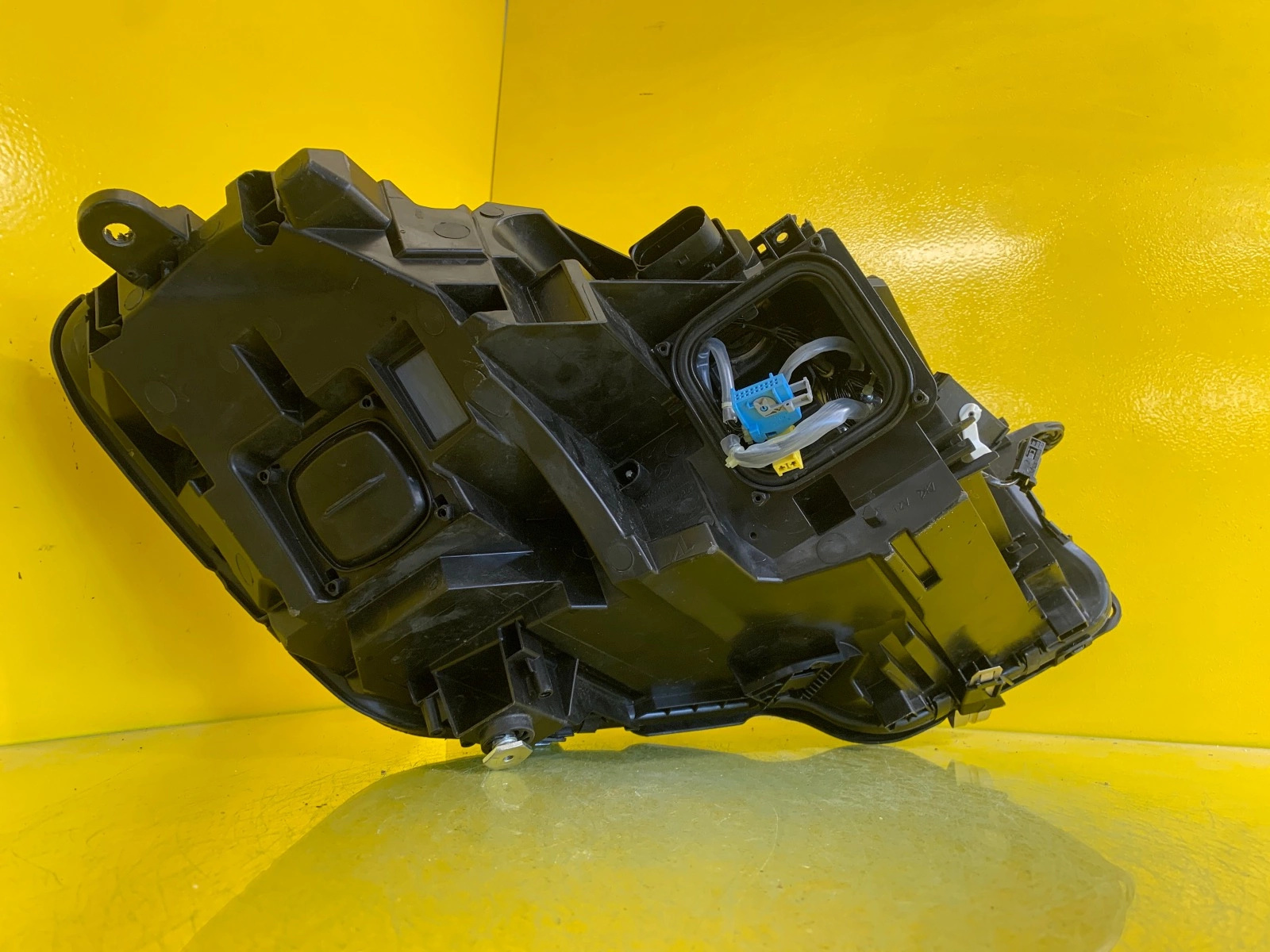 Far stânga Full LED OEM 19017 - Image 5