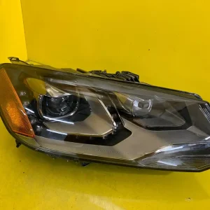 Far Dreapta Bi-Xenon Vw TOUAREG