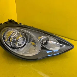 Far Dreapta Porsche Panamera 970 09 13 Bixenon