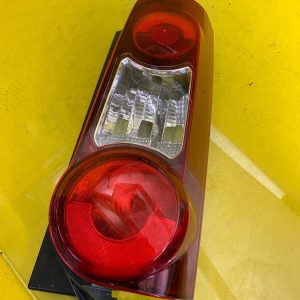 Lampă spate dreapta Facelift OEM 19388