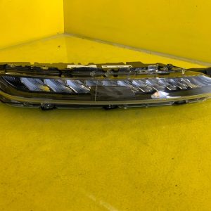 Far dreapta LED OEM 19500