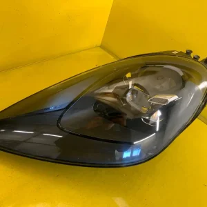 Far Porsche Cayenne 9Y0 Full LED