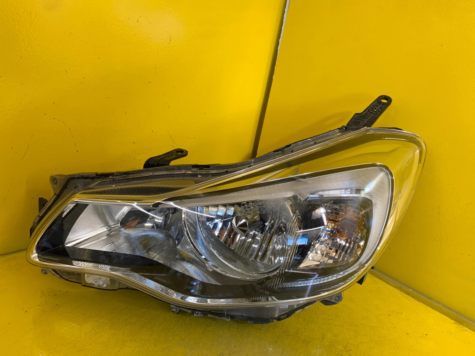 Far Subaru Impreza XV 11 Xenon