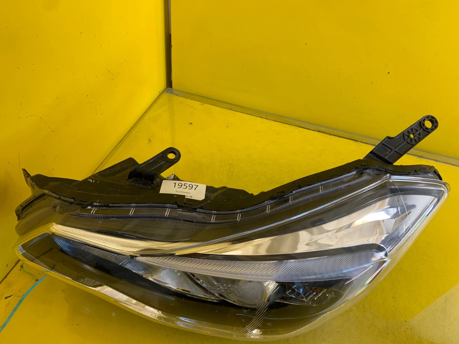 Far Subaru Impreza XV 11 Xenon - Image 3