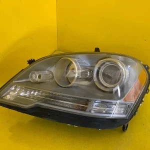 Far Mercedes Ml W164 05 08 Bixenon