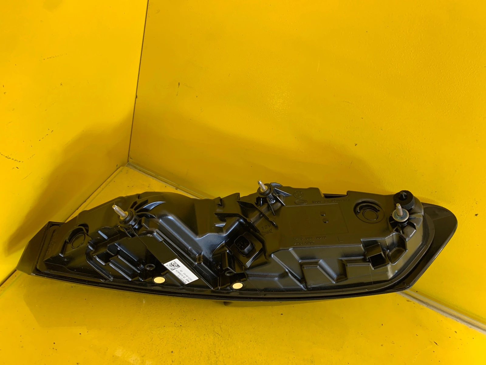 Lampă spate stânga G09 OEM 9879755-09 - Image 2