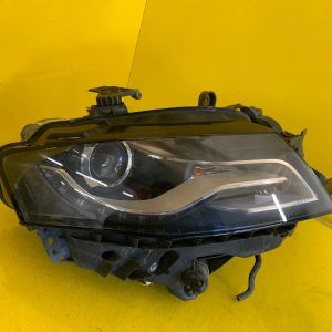 Far dreapta Bi-Xenon 2008-2012 OEM 19854