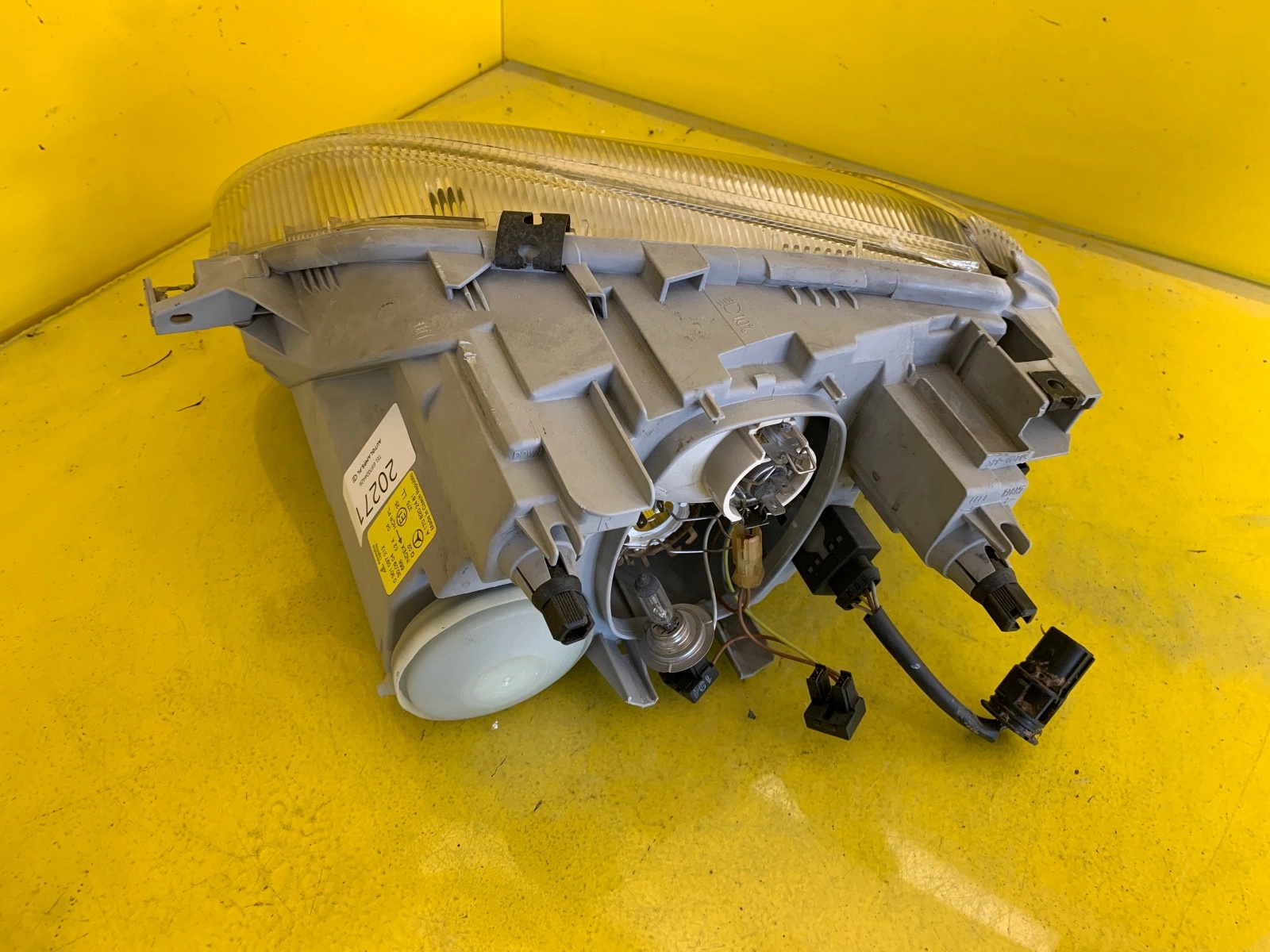 Far dreapta 2096-2004 OEM 20271 - Image 3