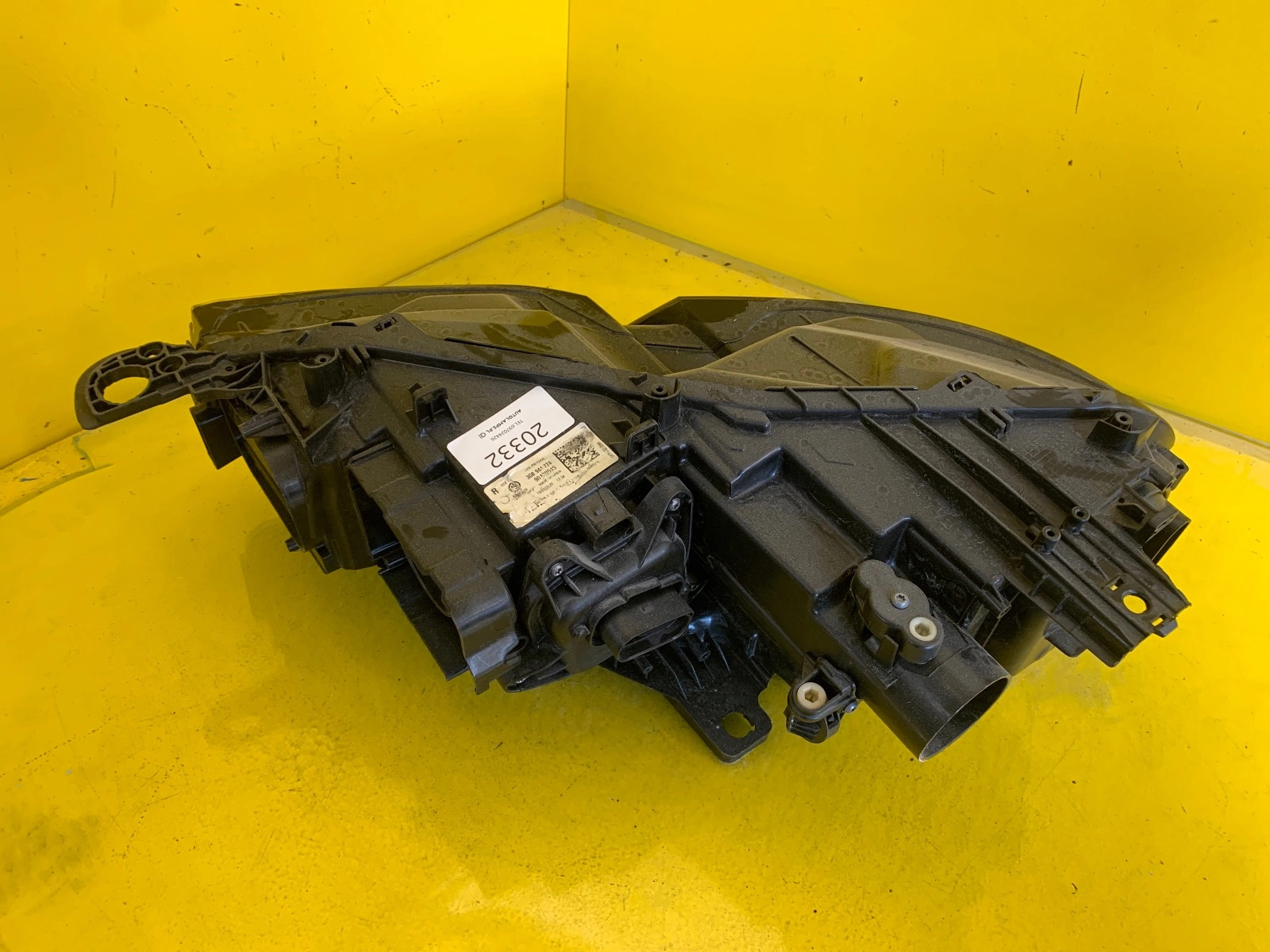 Far Dreapta VW Arteon Matrix Full LED - Image 3