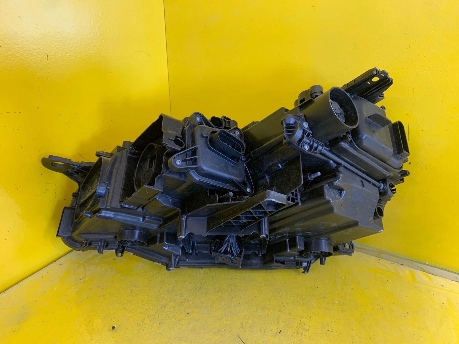 Far Dreapta VW Arteon Matrix Full LED - Image 4