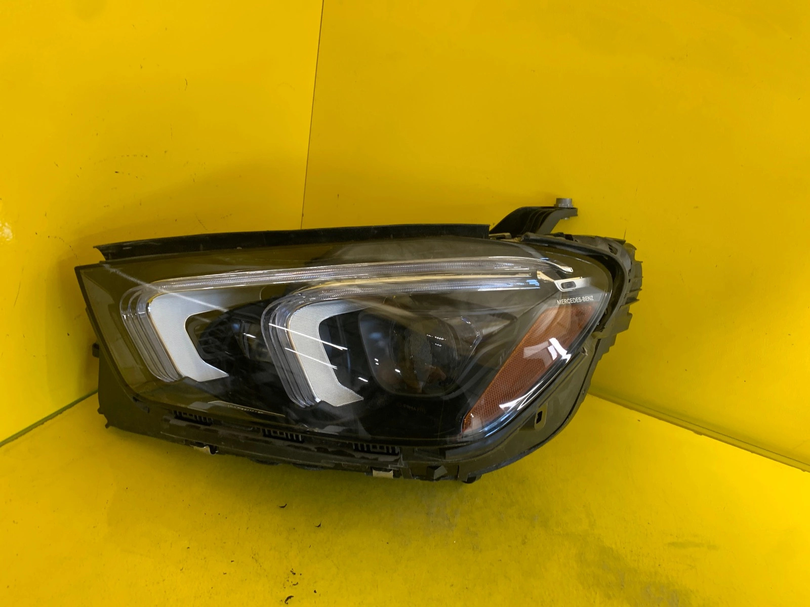 Far Mercedes GLE W167 Multibeam LED