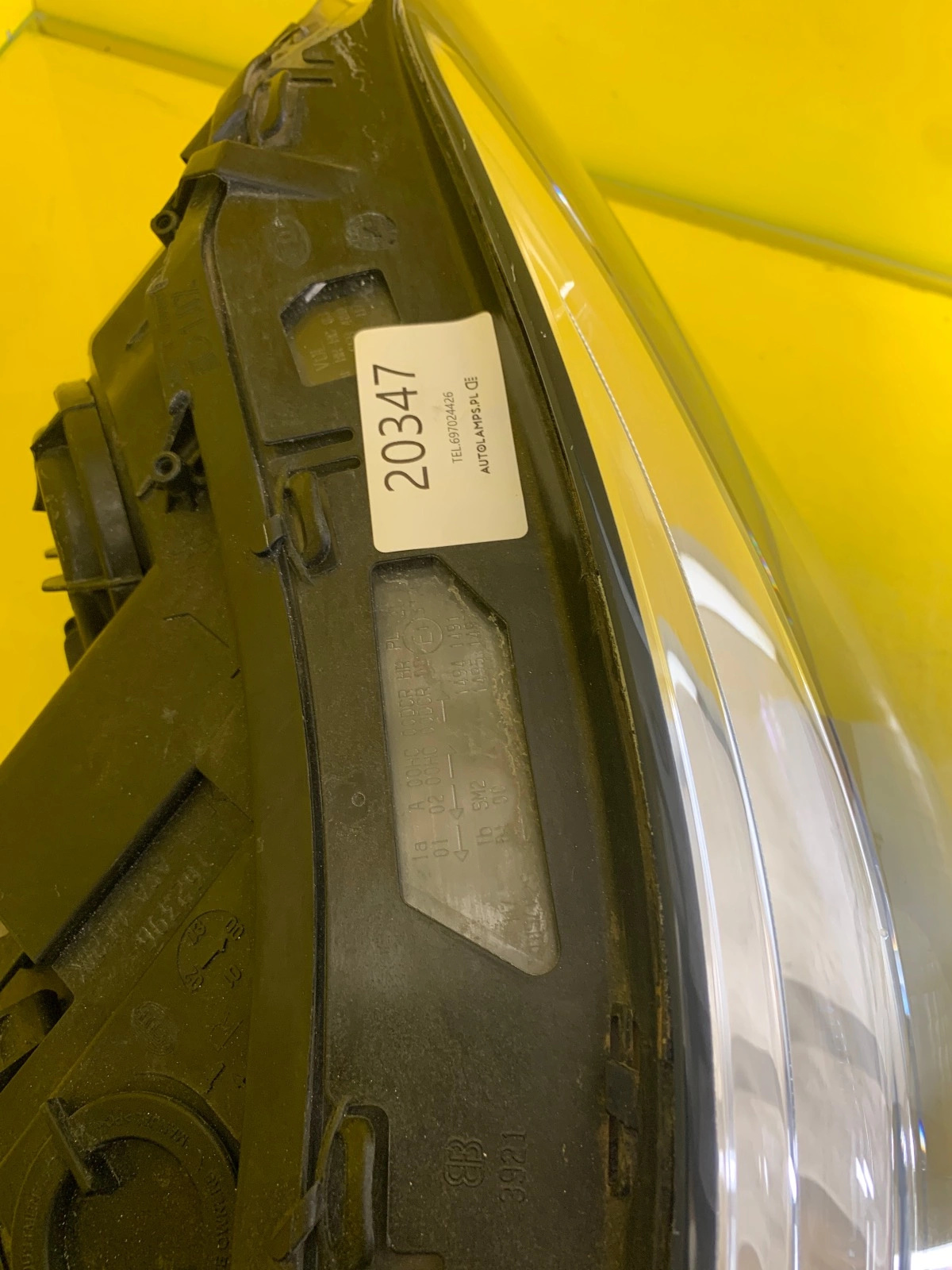 Far dreapta Bi-Xenon BMW Seria 5 E60 2003-2006 OEM 20347 - Image 2