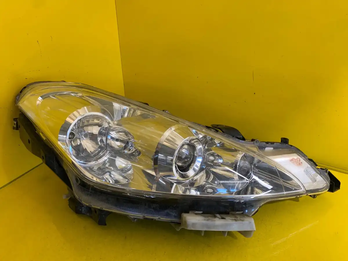 Far Dreapta Xenon Peugeot 4007