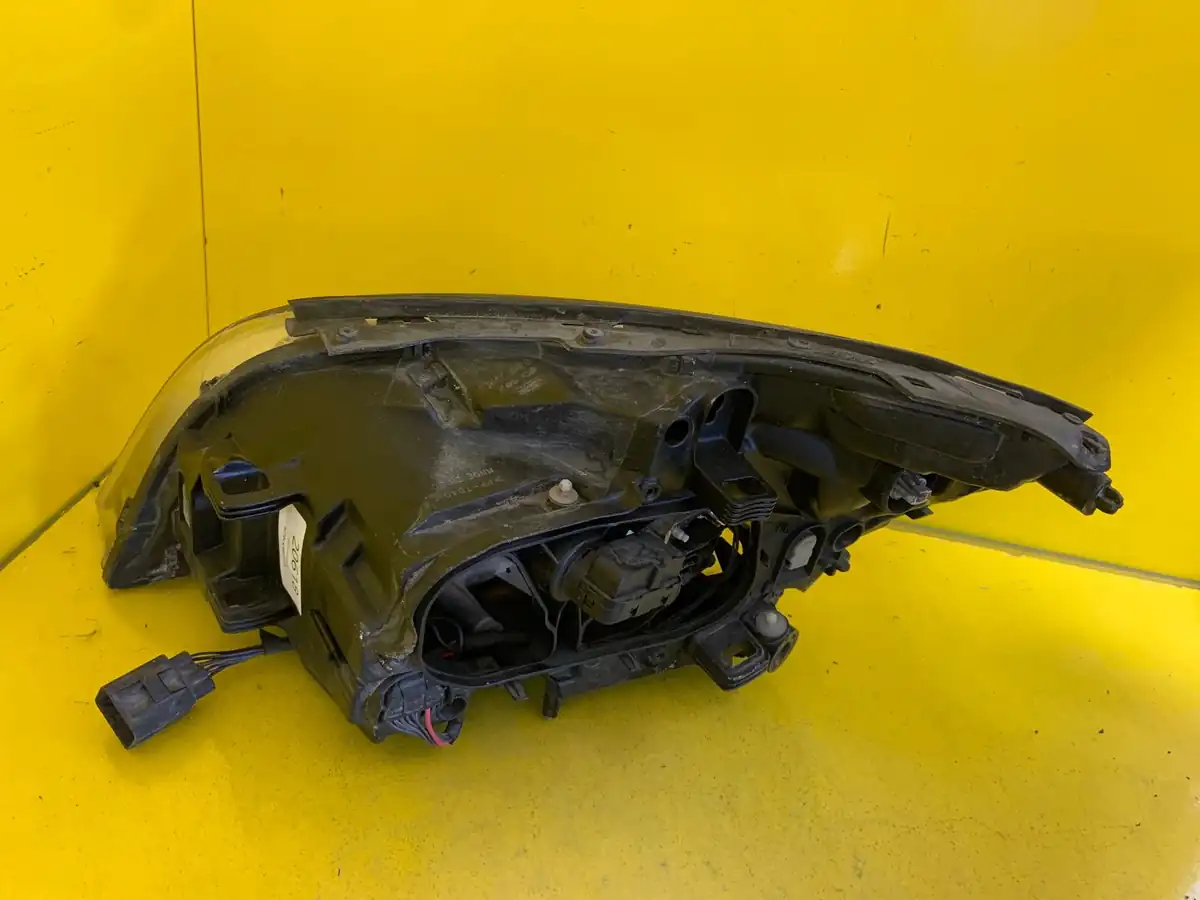 Far Dreapta Volvo S60 V60 Cc