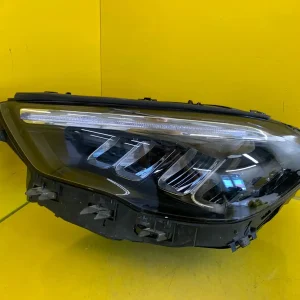 Far Stanga Mercedes W247 Performance