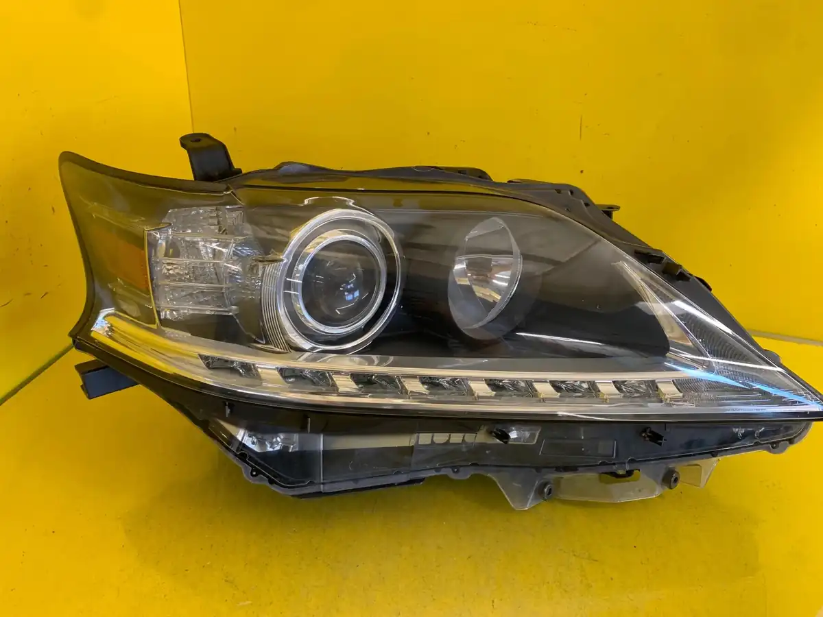 Far Dreapta Lexus RX350 RX450H Xenon