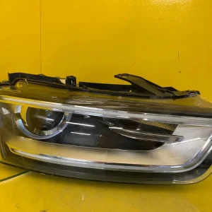 Far Dreapta Audi Q3 11 Xenon