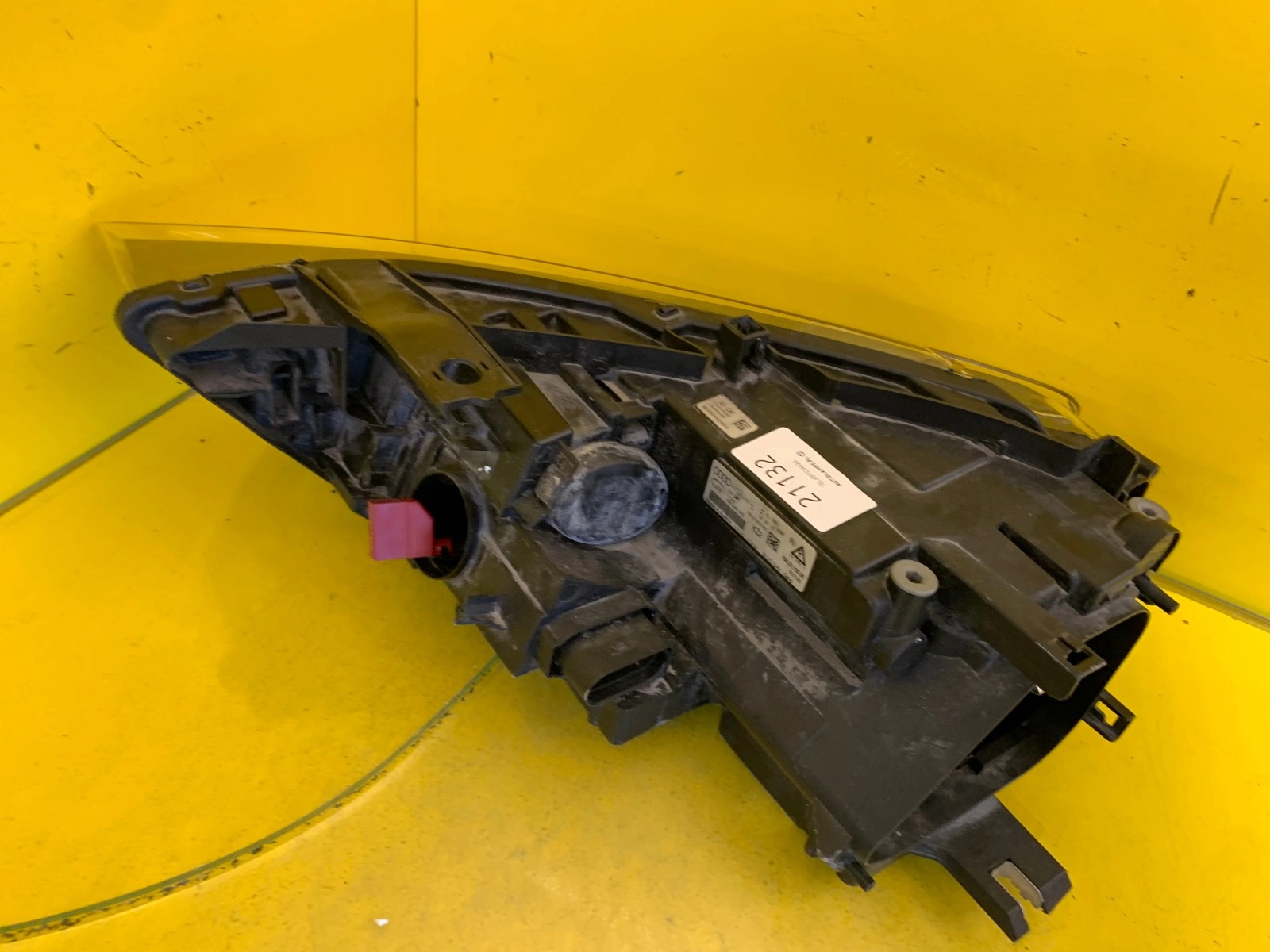 Far Dreapta Audi Q3 11 Xenon - Image 3