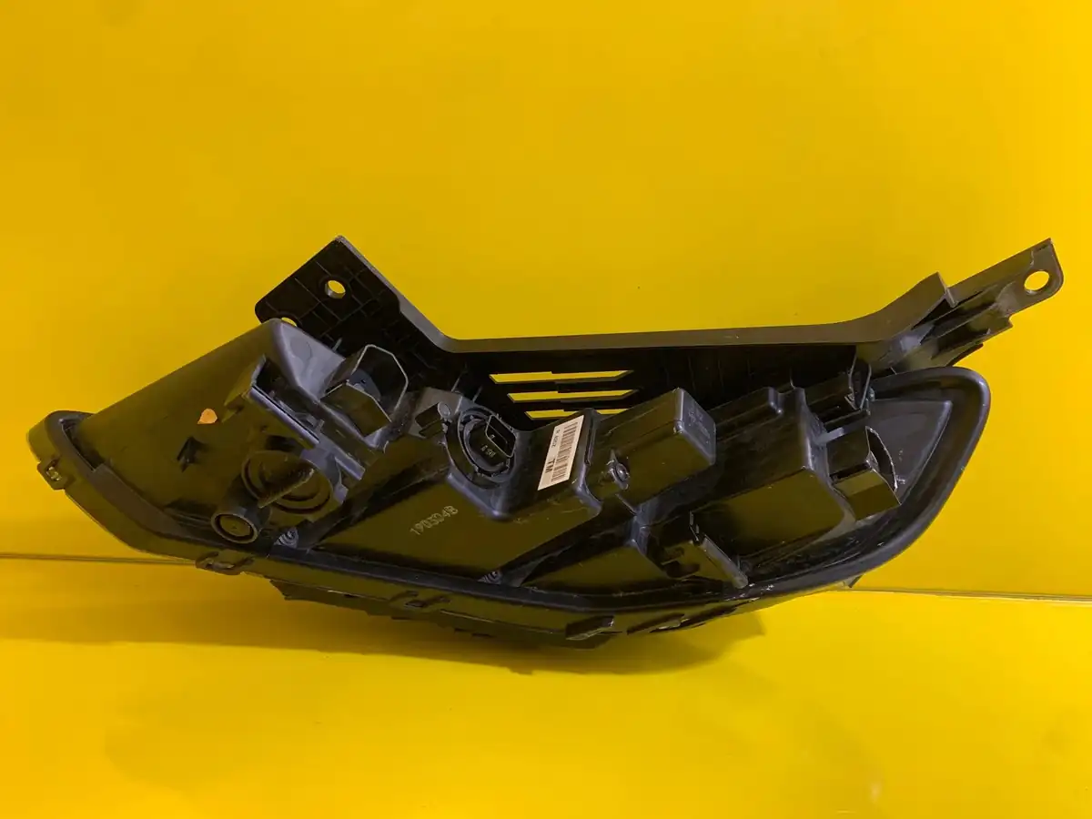 Far Dreapta Hyundai Santa Fe IV Full LED