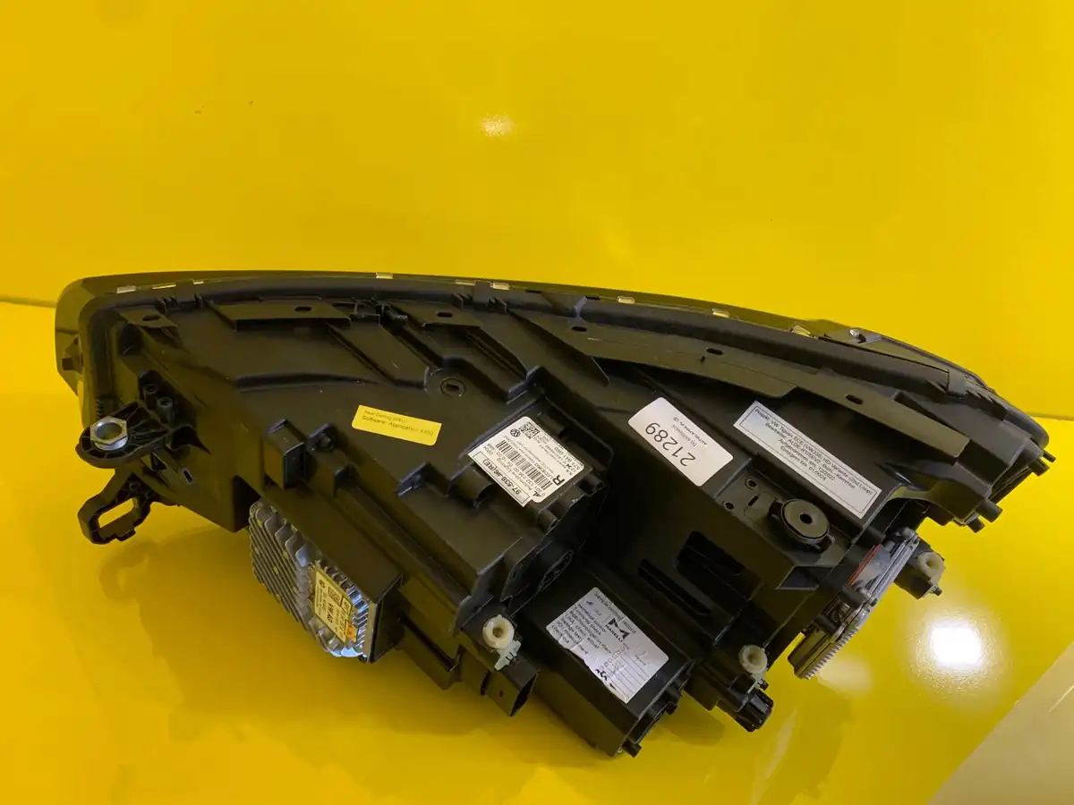 Far Dreapta VW Tiguan 3 III 571 Full LED