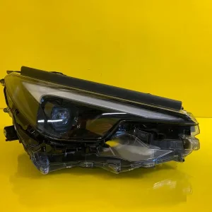 Far Dreapta Lexus Lbx Full LED
