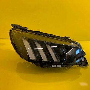 Far dreapta Full LED OEM 21603